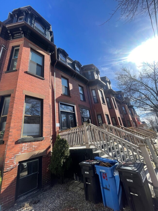 Photo - 61 Adams St Unidad 3