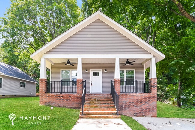 Photo - 861 Oval St House