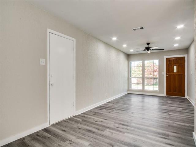 Photo - 3012 Crouch St