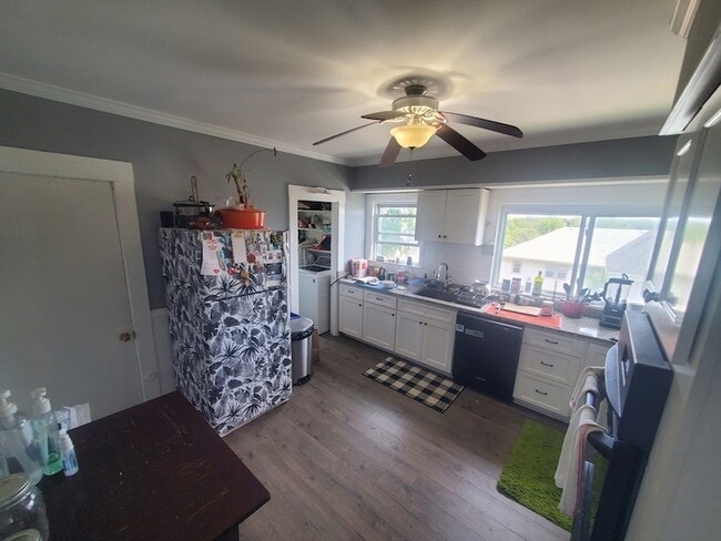 Photo - 21 S Central Ave Condo Unit 2