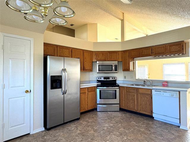 7972 Roundtable Rd