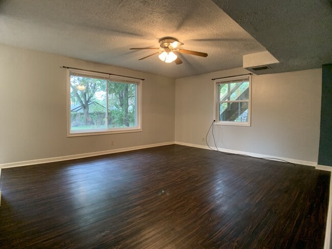 Photo - 1014 66th St