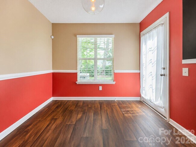 Photo - 10048 University Park Ln
