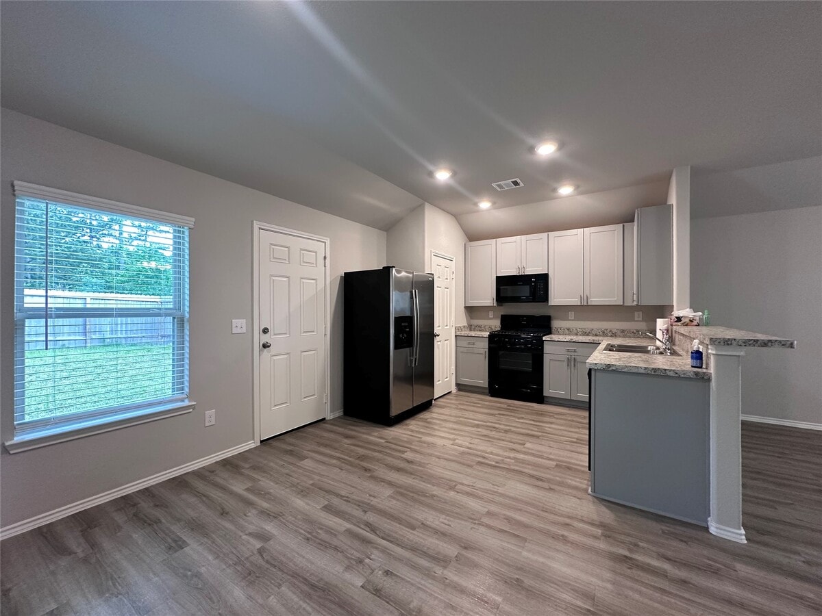Photo - 270 Cumberland Forest Dr
