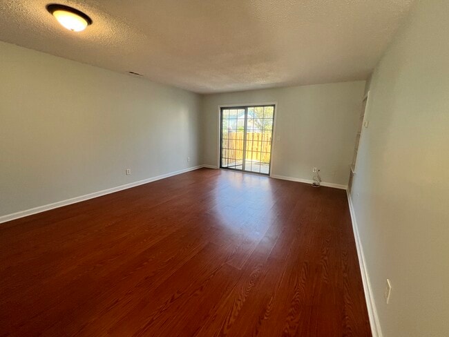 Photo - 1731 41st St