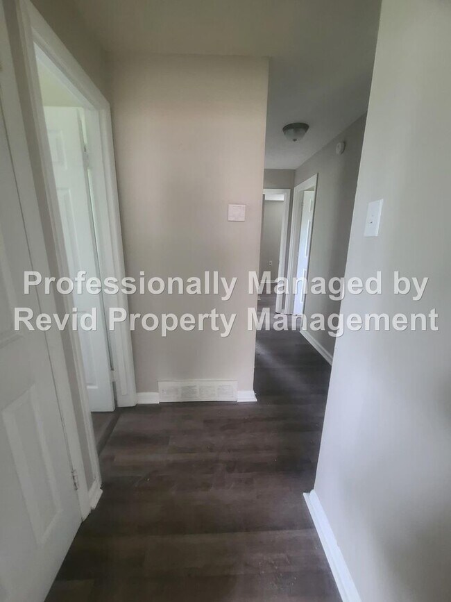 Photo - Beautiful 3 Bedroom Home!