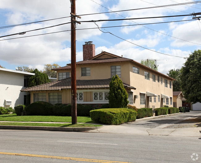 Building Photo - 5700 Kester Ave Rental