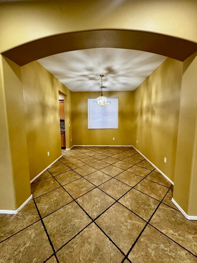 Photo - FOR RENT