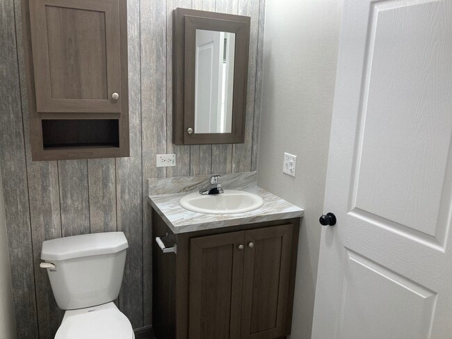 Photo - 107 Bluejay Hill