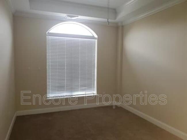 Photo - 510 E Broad St Unit 220