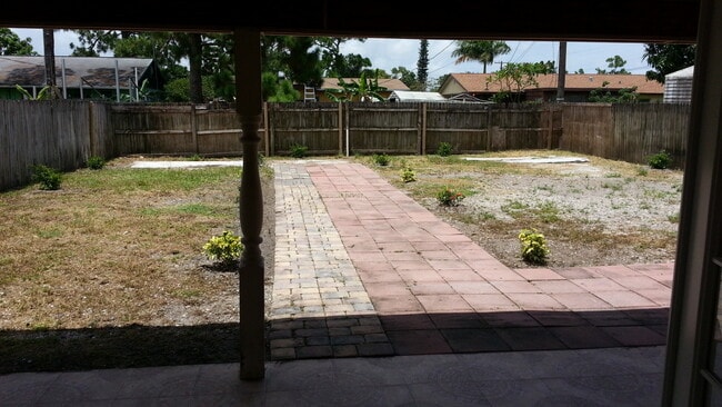 Photo - 5653 Coconut Rd
