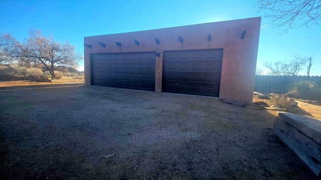 Photo - Corrales 4 Bedroom For Rent