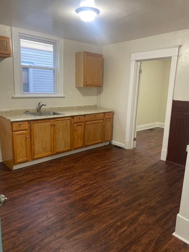 Photo - 636 Wyoming Ave Unit Apartment 2