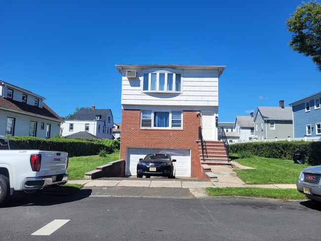 Photo - 7 Brookwood St Unit 2nd floor