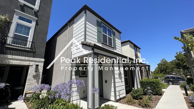 Photo - 3283 Warbler Ct