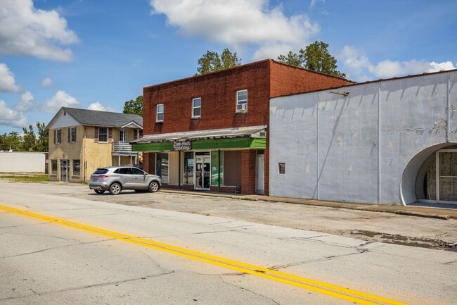 Photo - 236 Chatham St