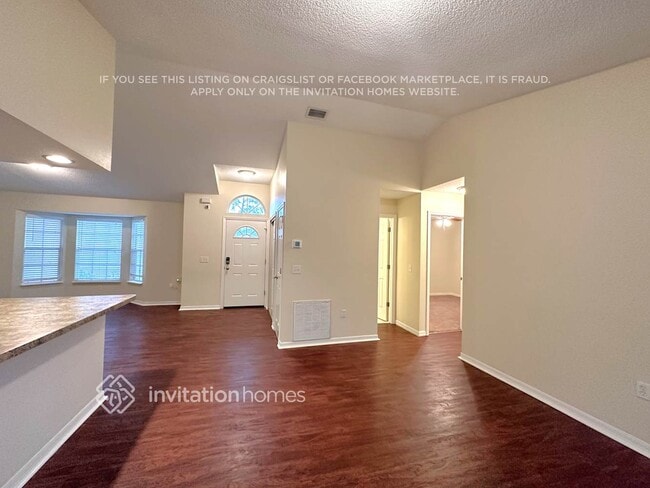 Photo - 1771 Meredith Ave