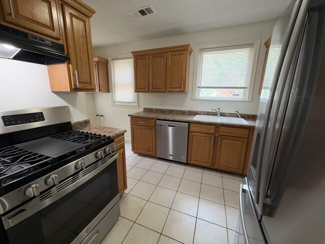 3362 Douglass Ave