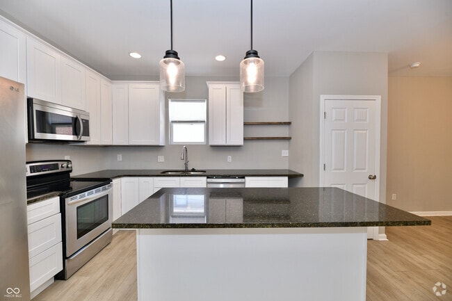 Building Photo - 1338 Barth Ave Rental