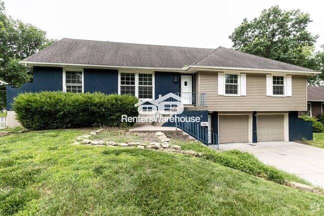 Building Photo - 2707 NE 67th Pl Rental