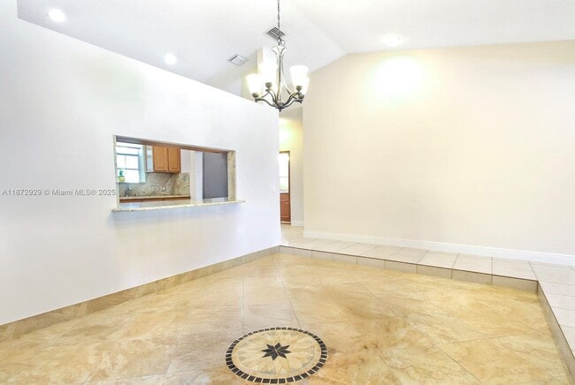 Photo - 408 SE 6th St