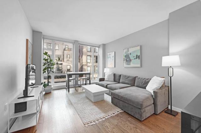 2 bedroom in New York NY 10011 - 2 bedroom in New York NY 10011 Condo Unit 7C