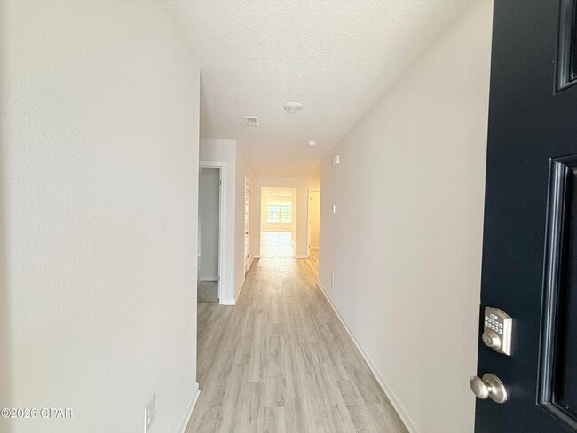 Photo - 5057 Windrow Way