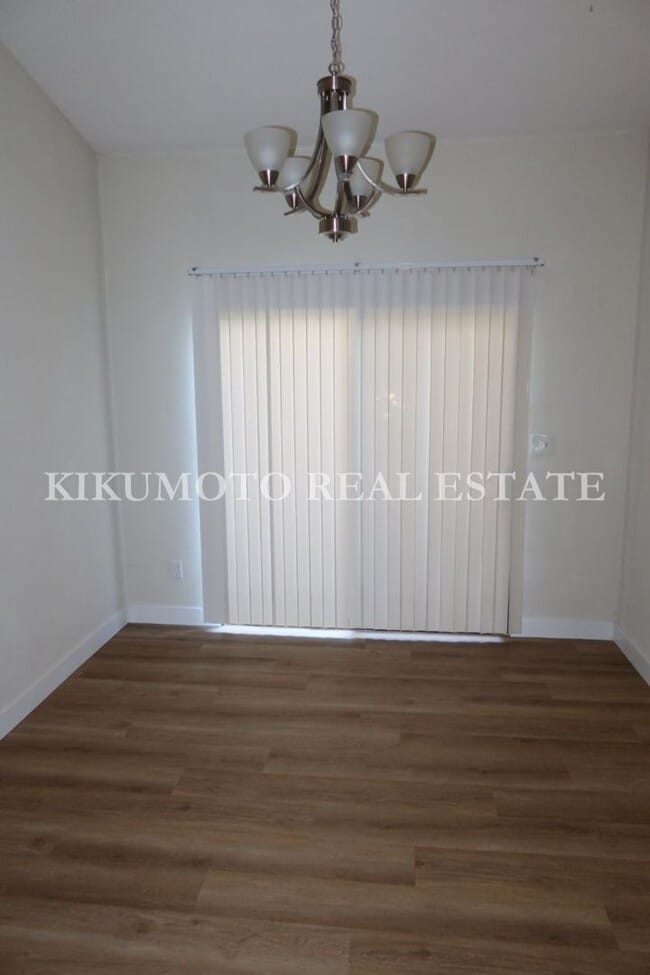 900 Gulfwind Way