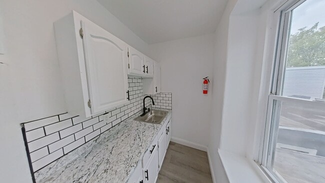 2438 N 20th St Unit 3