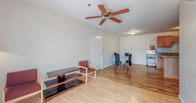Photo - 205 Simpson Ave Unit 212