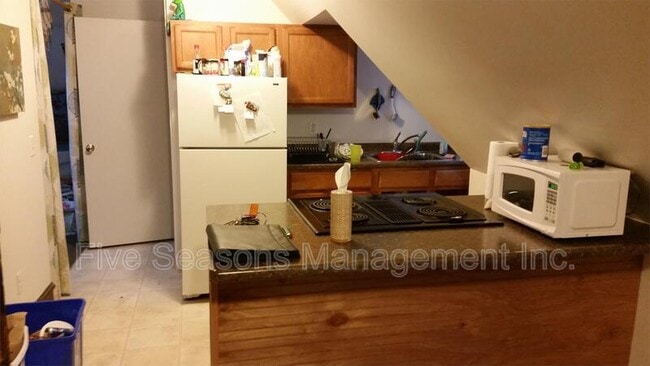 Photo - 134 Buell St