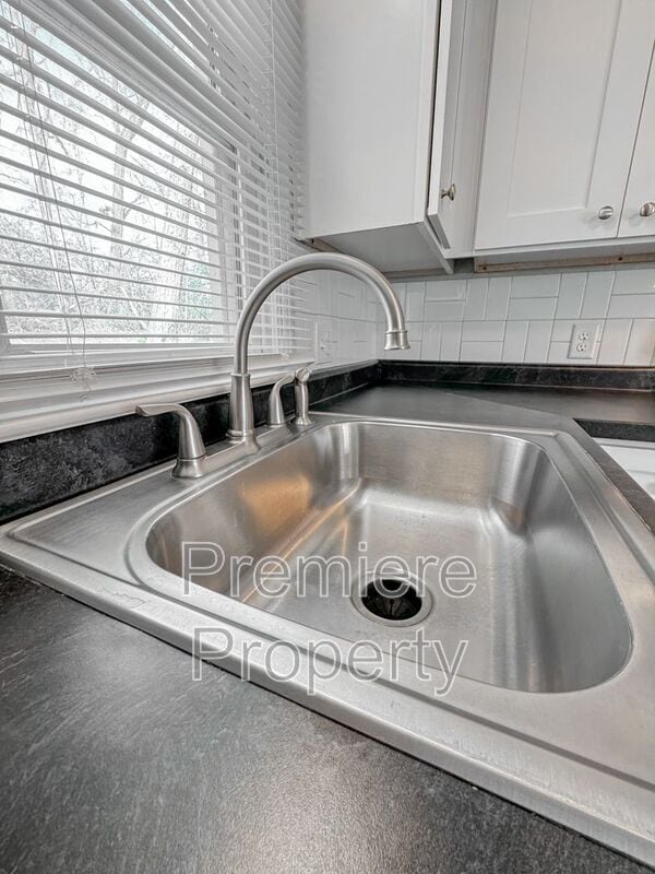 Photo - 5412 Laurel Ave