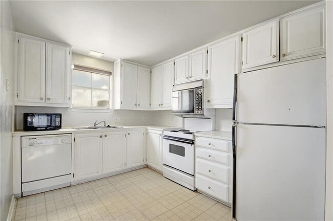 Photo - 2529 Rio Grande St Unit 30