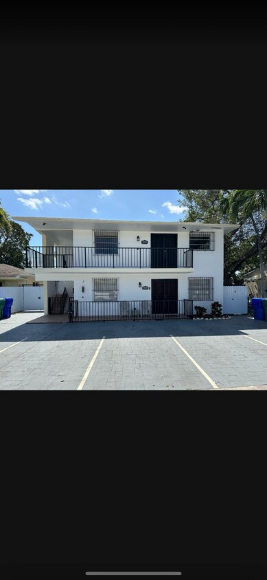 Photo - 2936 SW 11th St (Miami, FL)