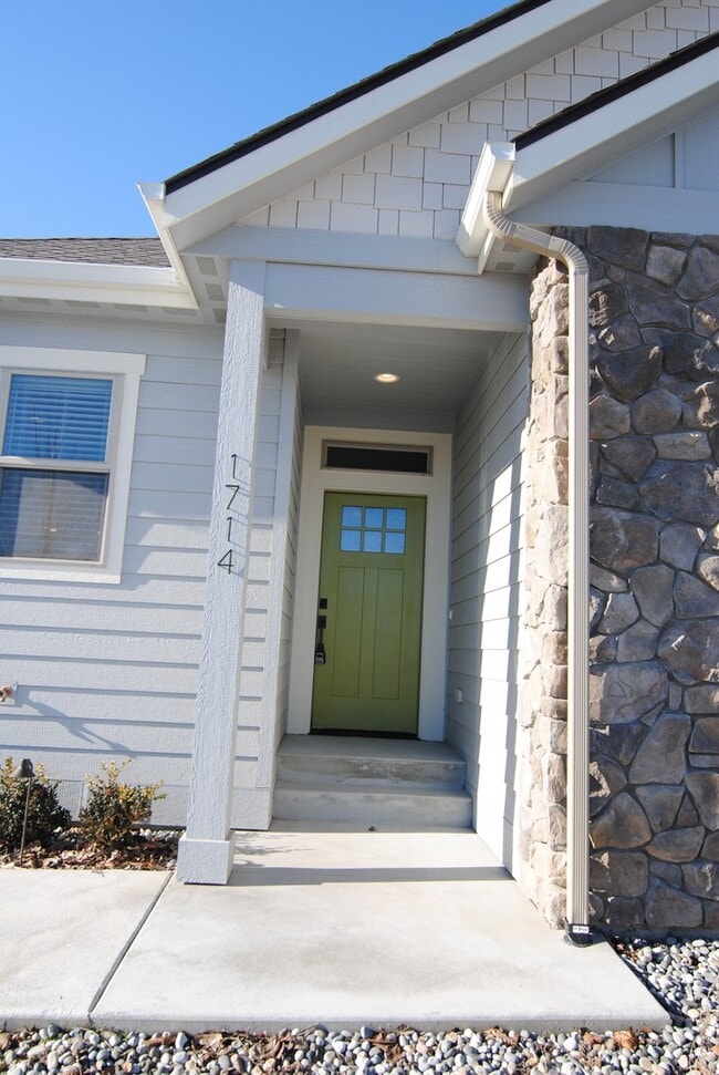 Photo - 1712/1714 Danny Boy Lane Unit 1714