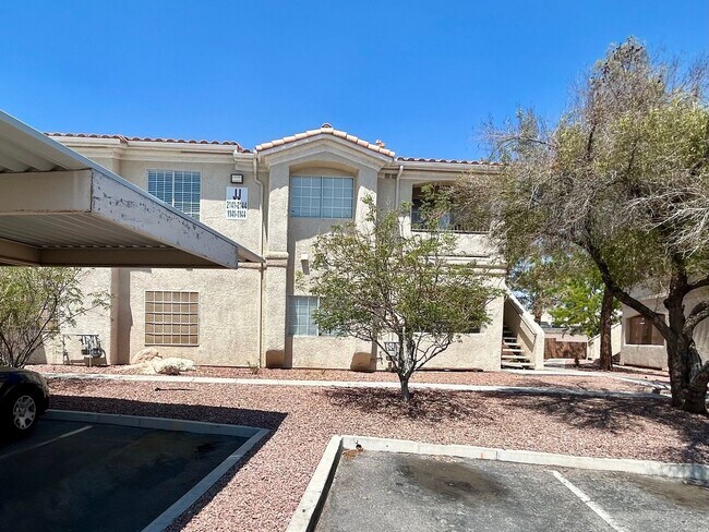 Gated Community Comfort – 2 Bed, 2 Bath Be... - Gated Community Comfort – 2 Bed, 2 Bath Be... House