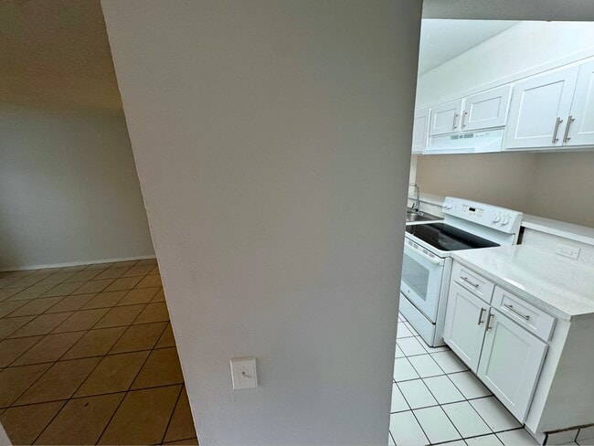 Photo - 4425 Treehouse Ln
