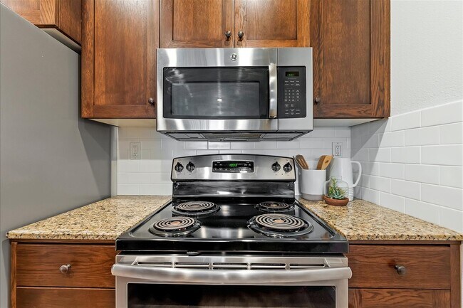 Linder Springs Townhomes