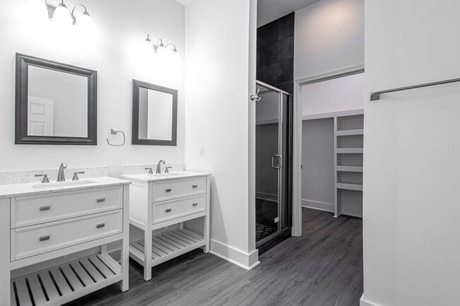 Photo - Timeless Elegance with Modern Upgrades – Stunning 3-Bedroom Little Rock Home!