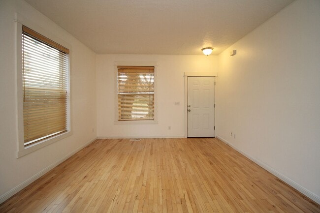 Photo - 4 Bed, 2.5 Bath Modern Construction House in South Tabor