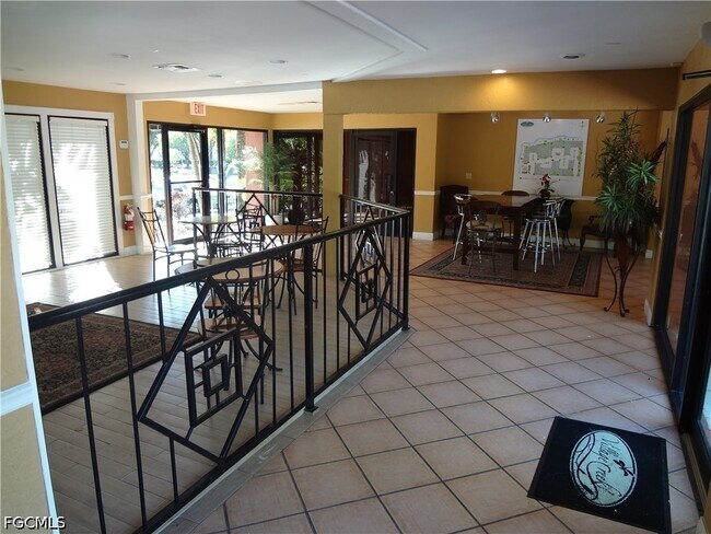 Photo - 2885 Winkler Ave Unit 603