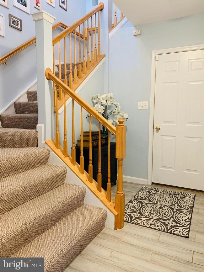 Photo - 1038 Harrison Cir