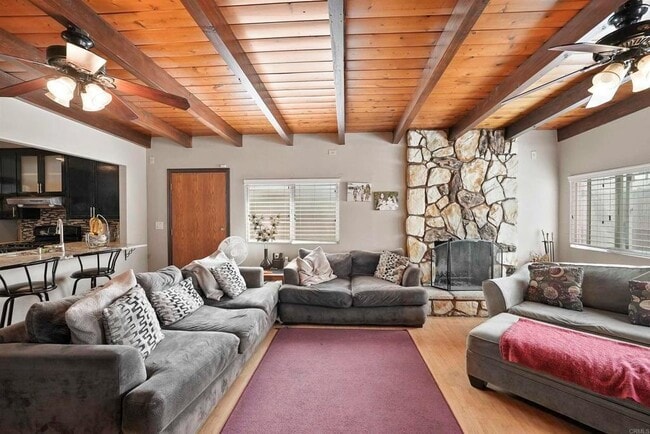1611 Sombrero Way