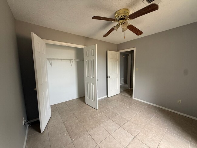 104 Orange Dr