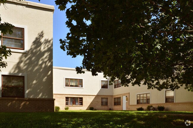 Photo - 2951 N Capitol Ave