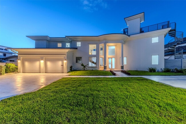 Photo - 2523 Castilla Isle