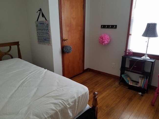 Bedroom #1 - 211 W Eureka St Unit 1E