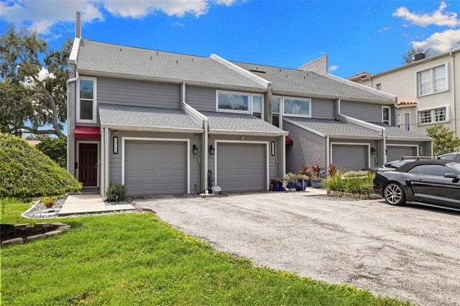 Building Photo - 3010 W Grovewood Ct