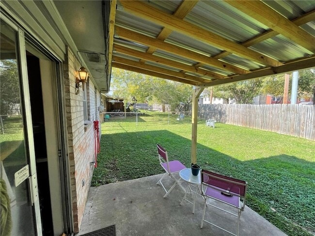 1527 Hillside Dr Unit CS