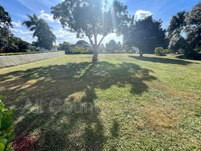 Photo - 719 Gardens Dr